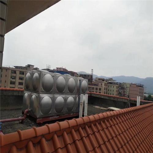 睿程湘乡市定制生产不锈钢生活水箱